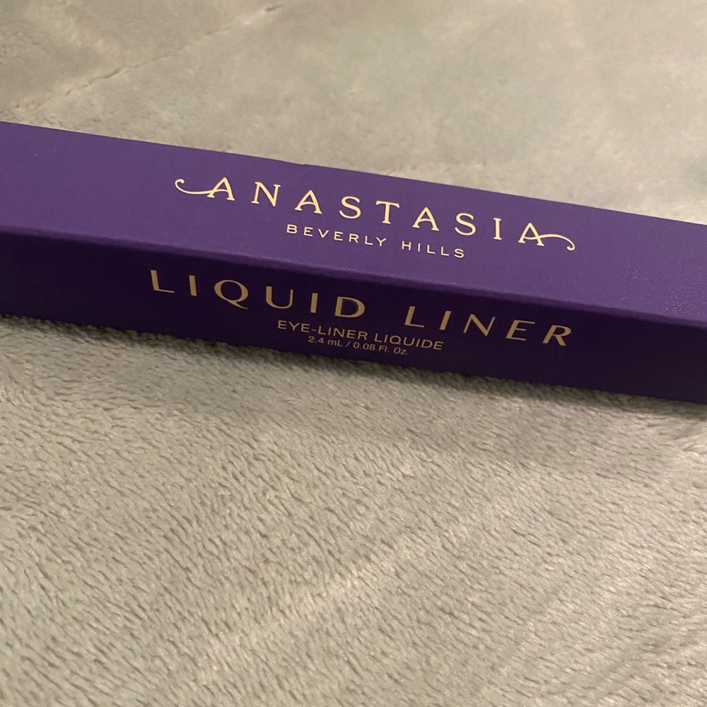 Anastasia Eyeliner